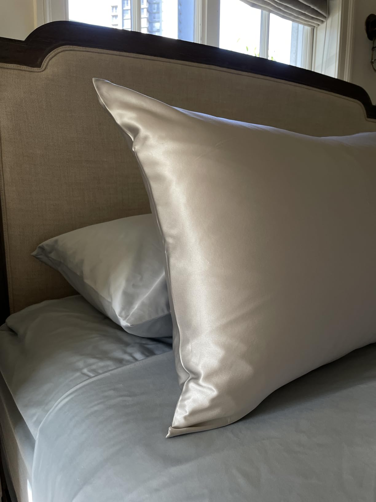 Ivory White, Queen Sized, 1 Case