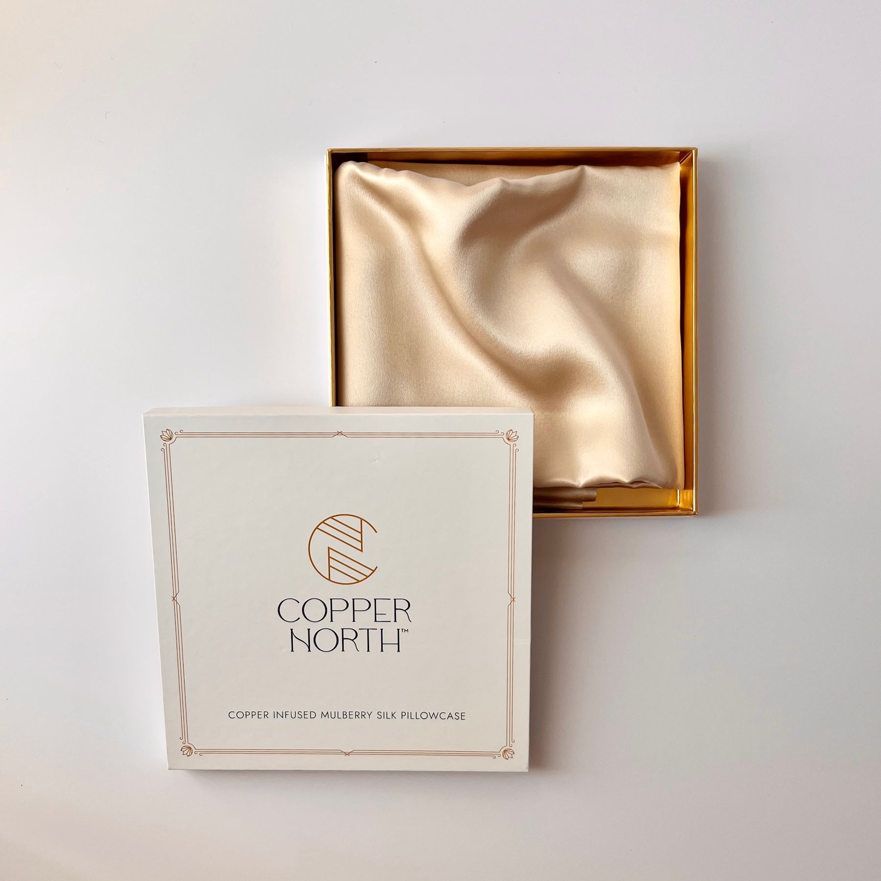 Gold Queen Sized Silk Copper-Infused Pillowcase