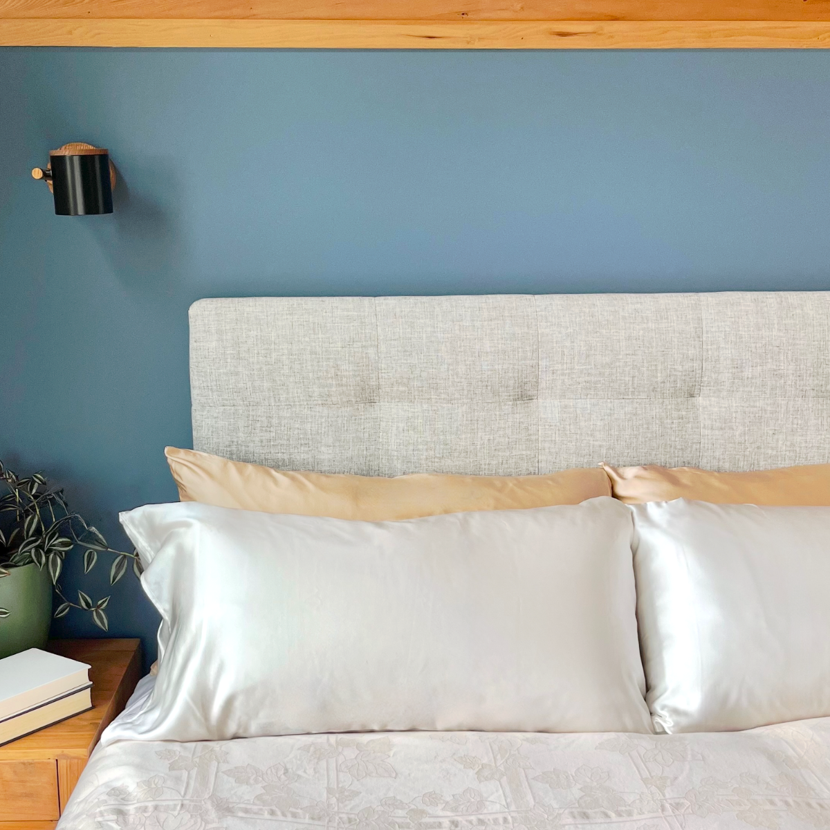 Ivory White King Sized Silk Copper-Infused Pillowcase